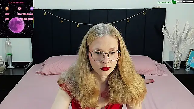 CatmintLush online show from July 10, 2026, 11:38 pm