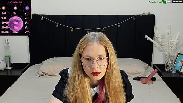 CatmintLush online show from July 2, 2026, 11:44 pm