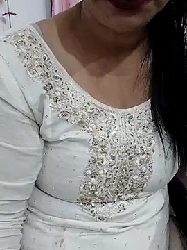 Urmila bhabhii online show from December 4, 2025, 3:05 am