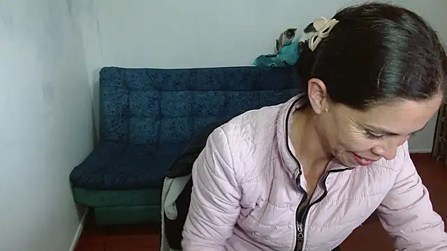 Marilyn xxxx online show from September 9, 2025, 6:28 pm