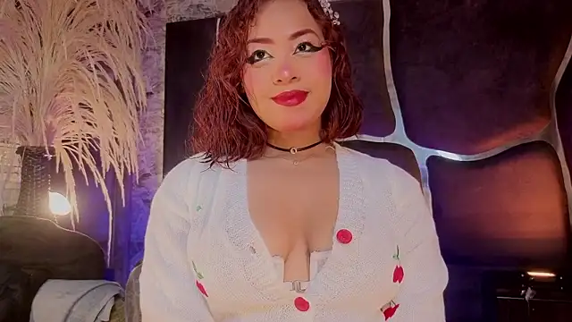 Estrella05  online show from January 14, 2026, 6:06 am