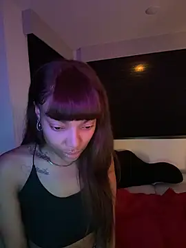 butterflybootyy online show from November 15, 2025, 5:22 am