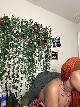 butterflybootyy online show from November 27, 2025, 2:28 pm