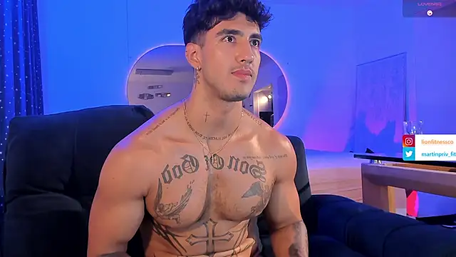 JACOB MARTINS online show from February 20, 2025, 10:37 pm