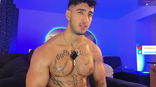 JACOB MARTINS online show from March 1, 2025, 5:31 am