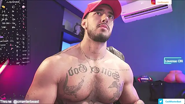 JACOB MARTINS online show from August 4, 2026, 8:02 pm