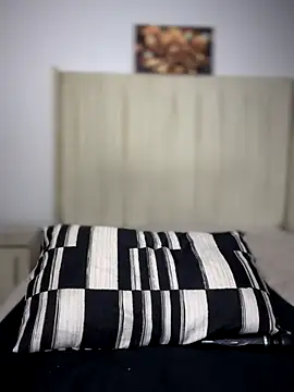 BhadBhad Kitty online show from December 2, 2025, 2:34 am