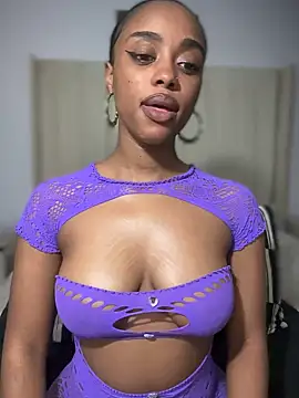 BhadBhad Kitty online show from December 5, 2025, 7:29 am