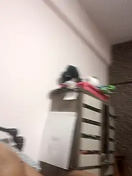 Snapshot of RoyPapafarid chatting on March 9, 2025, 10:52 pm RoyPapafarid online show from March 9, 2025, 10:52 pm