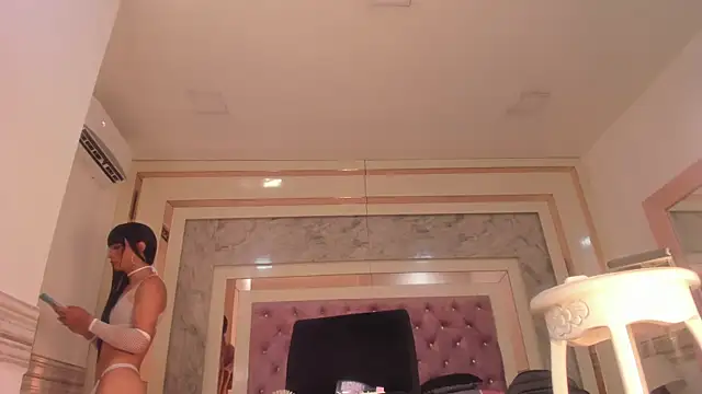 Snapshot of Dani_Sweet_Ts chatting on November 7, 2025, 8:08 am Dani Sweet Ts online show from November 7, 2025, 8:08 am