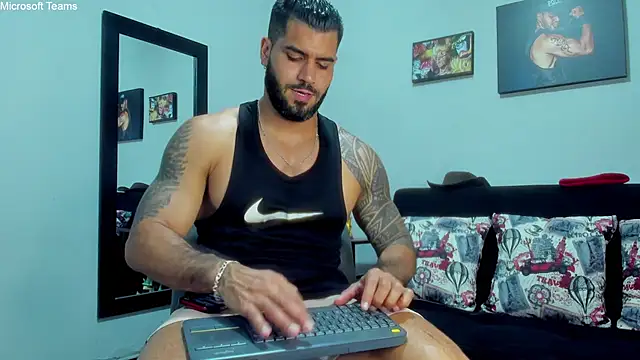 SamirHazard97 online show from October 8, 2025, 8:20 pm