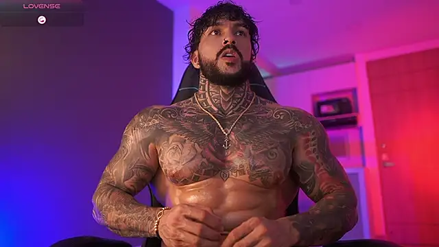 mariano costa online show from November 5, 2025, 3:42 am