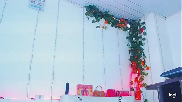 deboraath online show from February 1, 2026, 4:44 am