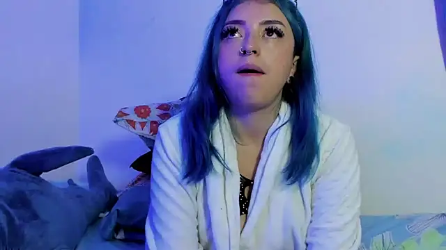 turolita  online show from March 3, 2025, 9:15 pm