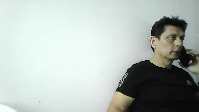 MarcusKelvin online show from May 20, 2026, 2:52 am