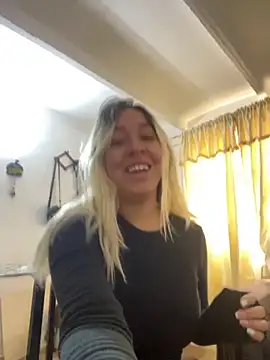 Dahlia  espresso online show from September 8, 2025, 7:35 pm