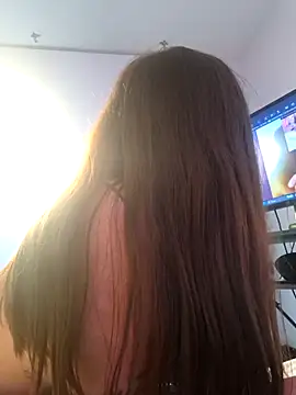 Snapshot of Maralains chatting on February 25, 2026, 8:03 am Maralains online show from February 25, 2026, 8:03 am