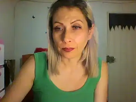 alixia81 online show from March 16, 2025, 3:25 am