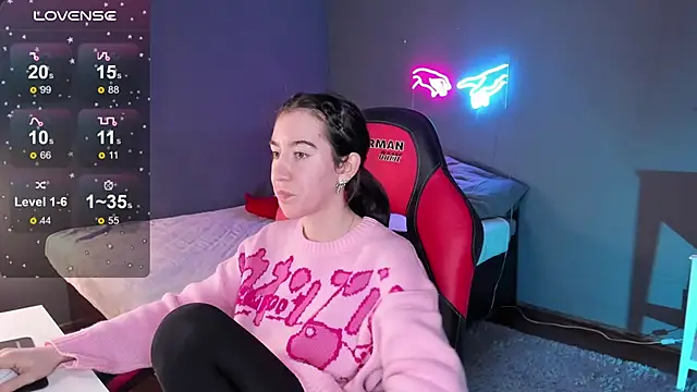 Belle Via online show from February 25, 2025, 8:42 pm