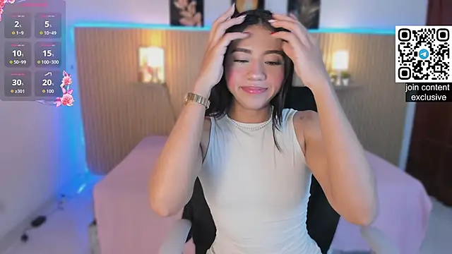 Harmony Malkova online show from October 17, 2025, 12:25 am