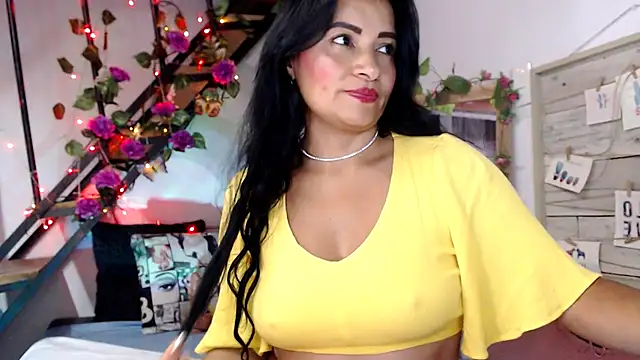 luna sky83 online show from February 4, 2026, 9:04 am