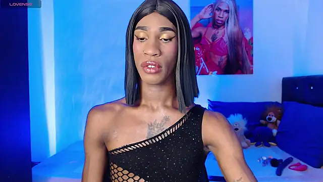 Kendall Gil online show from March 22, 2025, 10:04 pm