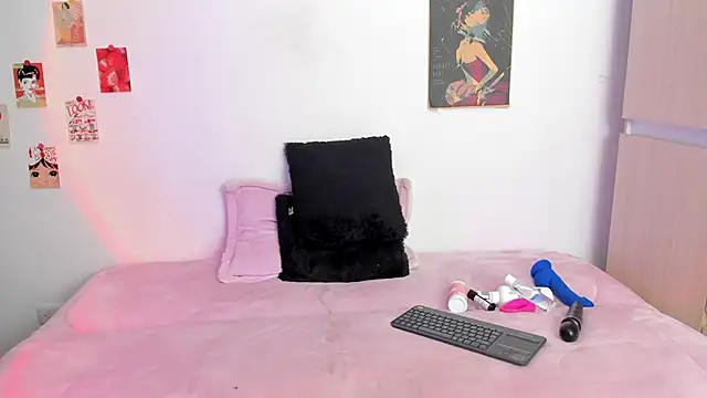 AlyRoses online show from February 11, 2025, 10:07 pm