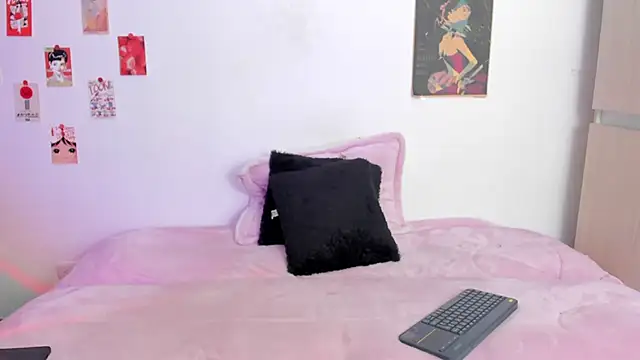 AlyRoses online show from February 6, 2025, 10:10 pm