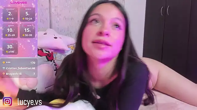 LucyEvans  online show from September 27, 2025, 3:56 am