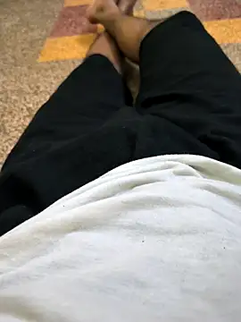 karthick25 online show from March 22, 2026, 4:19 pm