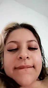 Snapshot of sammymoon chatting on February 18, 2025, 10:49 am sammymoon online show from February 18, 2025, 10:49 am