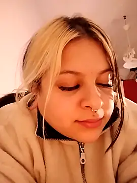 Snapshot of sammymoon chatting on February 26, 2025, 10:58 pm sammymoon online show from February 26, 2025, 10:58 pm