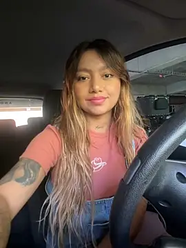 amanda-medrano1 online show from March 19, 2025, 2:02 pm