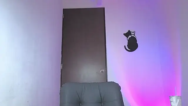 Saturno v online show from October 24, 2025, 2:32 am