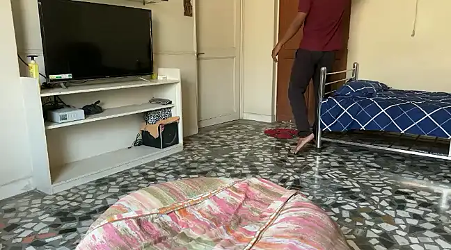 wild x predator online show from February 22, 2025, 5:23 am