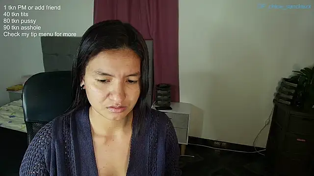 ChloeSanchezx online show from June 15, 2026, 4:56 am