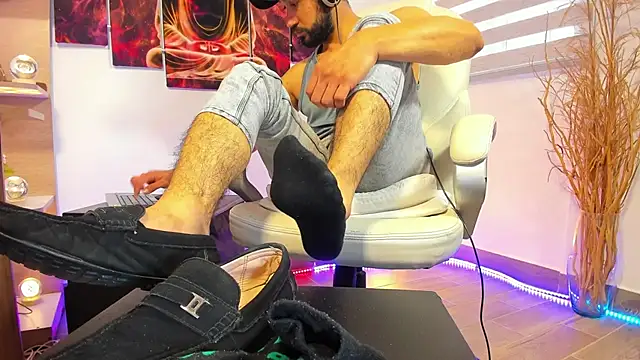 alessandro wye online show from March 3, 2025, 9:59 pm