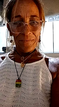 Snapshot of sabinytahot chatting on January 16, 2025, 6:14 am sabinytahot online show from January 16, 2025, 6:14 am