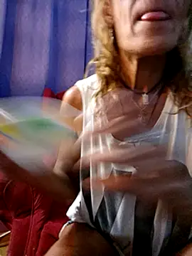 Snapshot of sabinytahot chatting on January 27, 2025, 2:53 am sabinytahot online show from January 27, 2025, 2:53 am