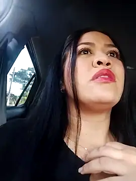 Miia grand online show from September 16, 2025, 12:39 pm