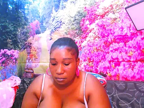 Snapshot of SexcGals chatting on February 2, 2025, 7:14 pm SexcGals online show from February 2, 2025, 7:14 pm