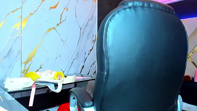 Paris Petit online show from September 30, 2025, 8:26 pm