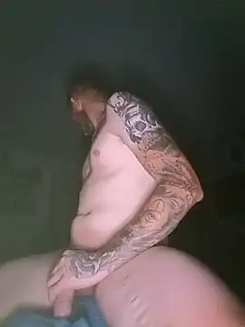 wariacik0024 online show from September 10, 2025, 9:25 pm