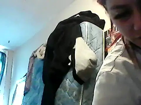 Snapshot of lilbishmiss chatting on March 1, 2025, 8:32 pm lilbishmiss online show from March 1, 2025, 8:32 pm