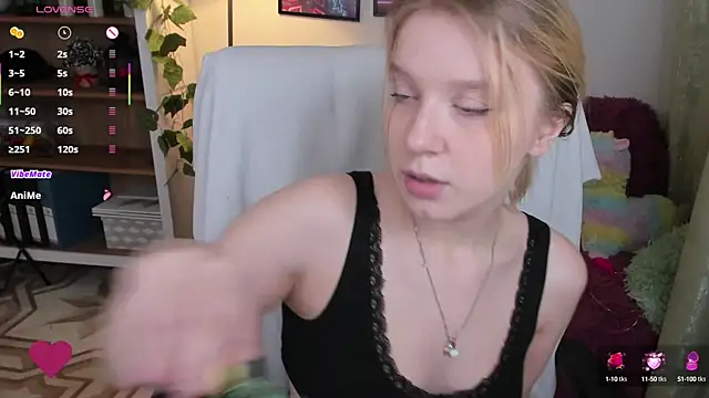 KarambaMoon online show from March 7, 2025, 12:48 am