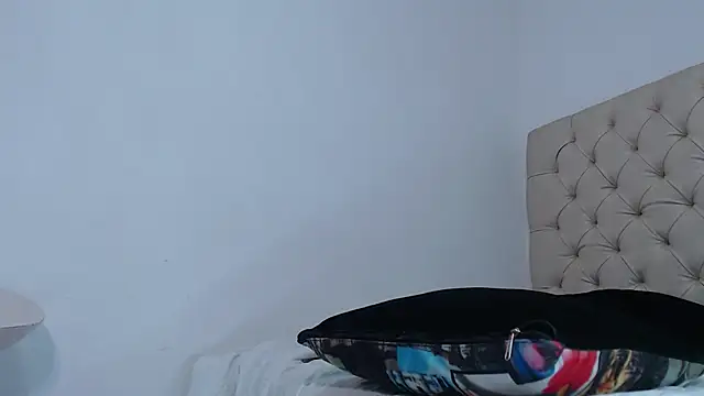 isabella jazz online show from March 15, 2025, 8:54 pm