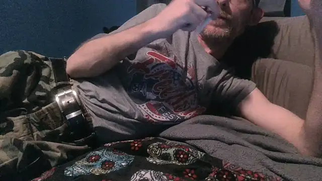 MysteriousFire23 online show from December 18, 2025, 1:00 am