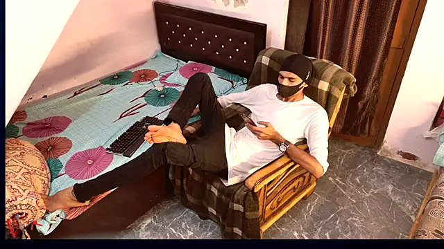 Habibi big b online show from September 21, 2025, 6:02 pm