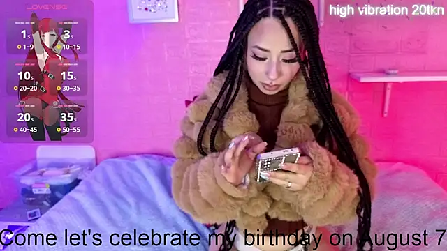 hanna  azumi online show from August 3, 2026, 2:30 am