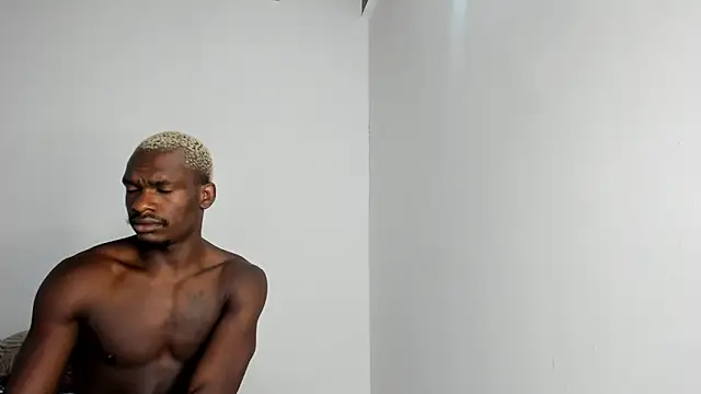 edwin mosquera1 online show from November 21, 2025, 11:53 am